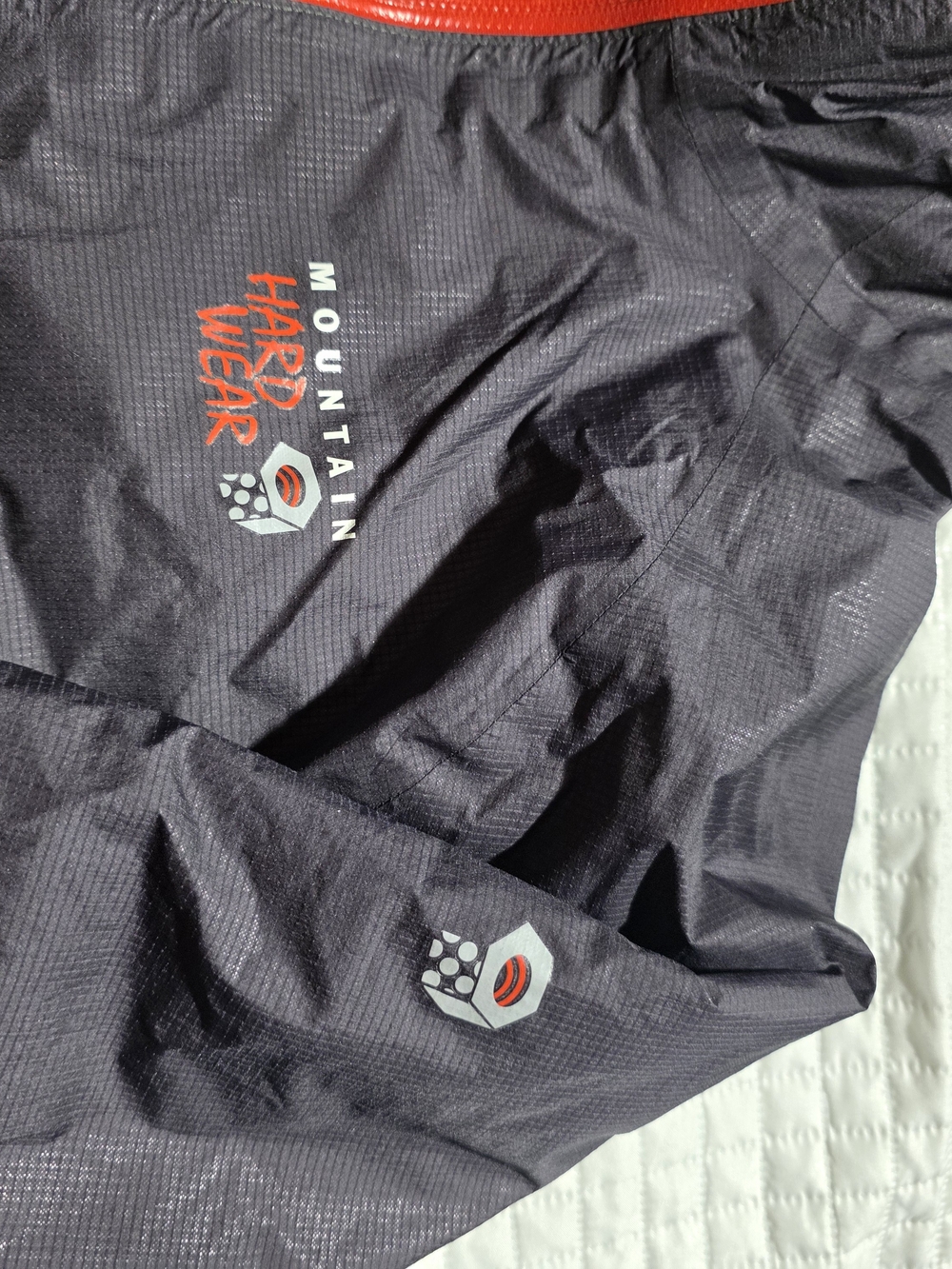 Mountain Hardwear Men's Black Shell Jacket with Red Accents